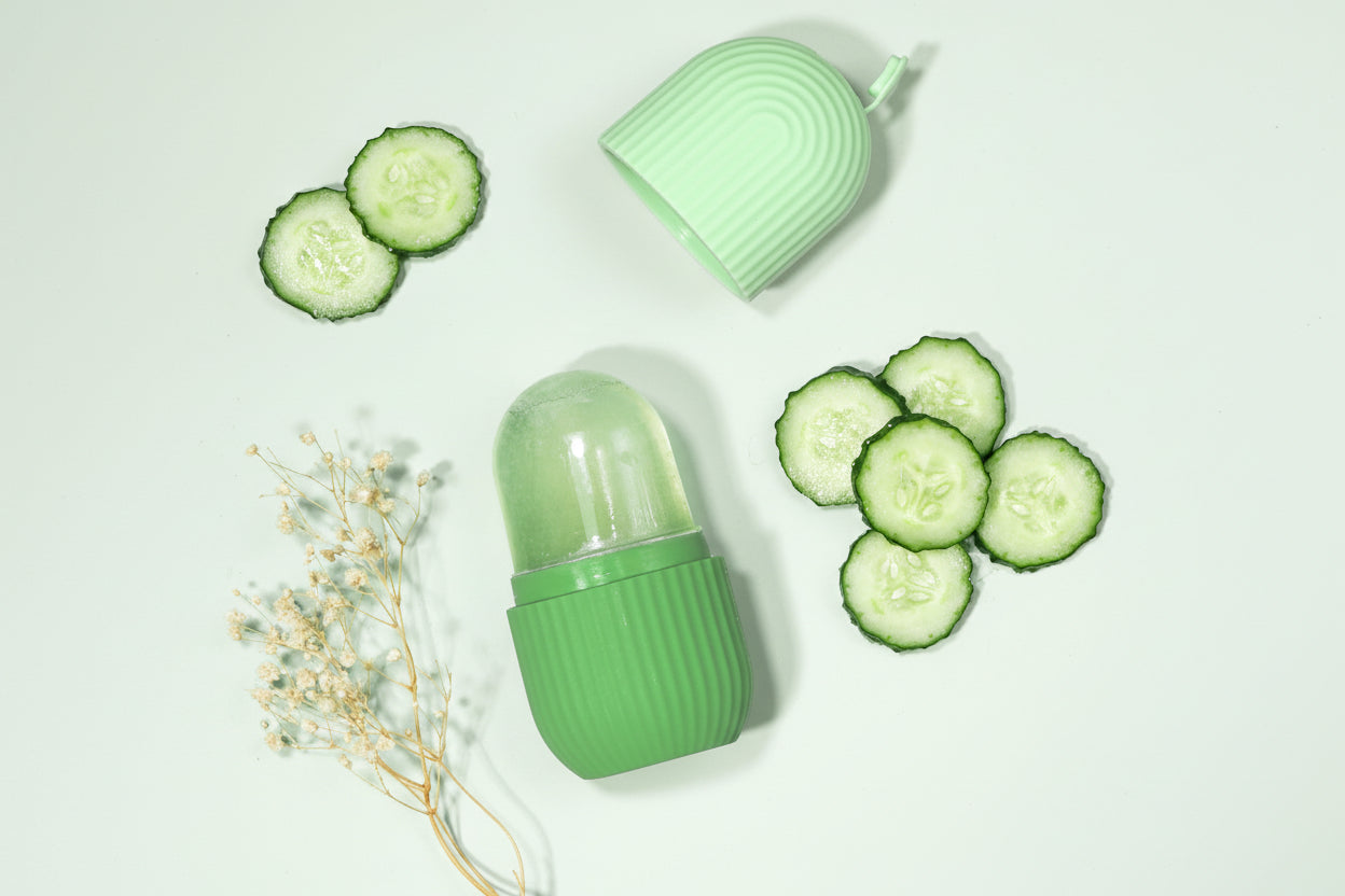 IceGlow Face Roller